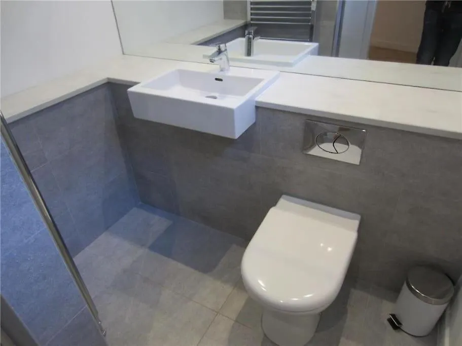 Stylish City Apartment Edinburgh